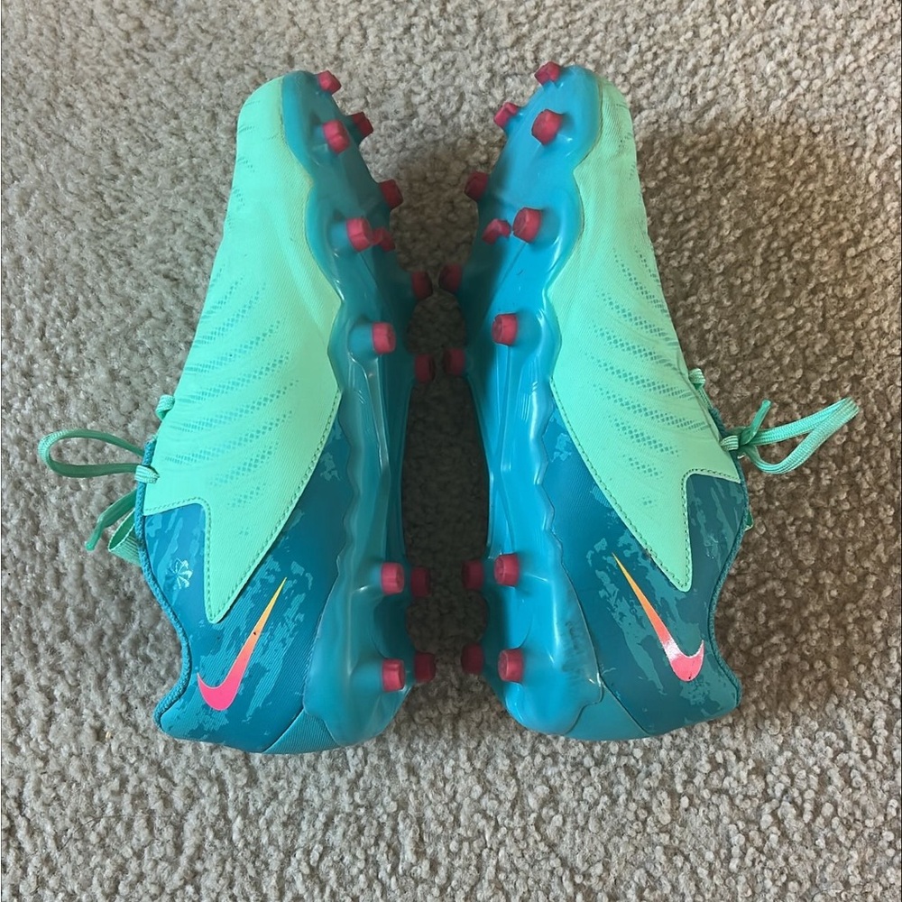 nike girls 3Y / women's 4.5 blue & teal outdoor soccer cleats